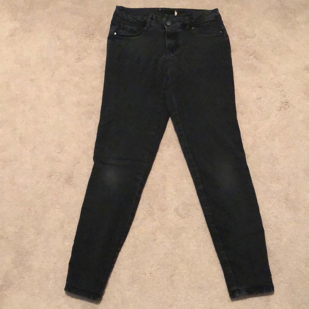 Black Jeans